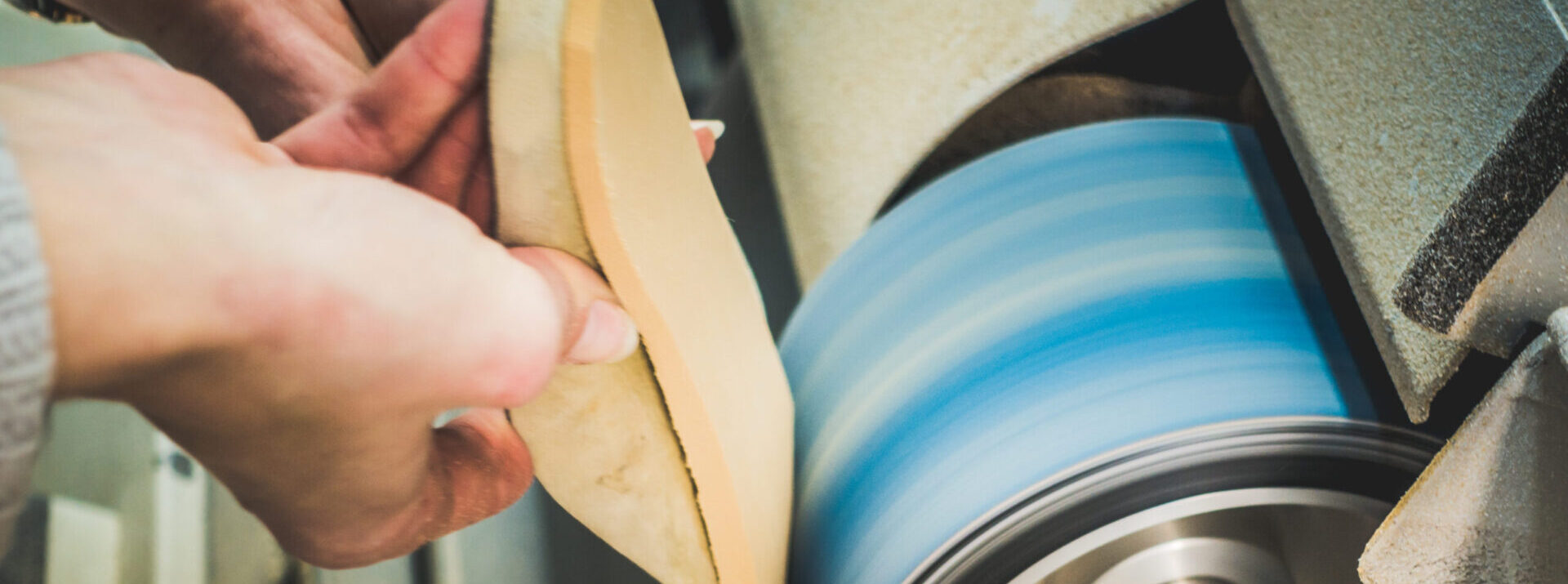 Wir fertigen ihr Einlagen passgenau in unserer eigenen Werkstatt